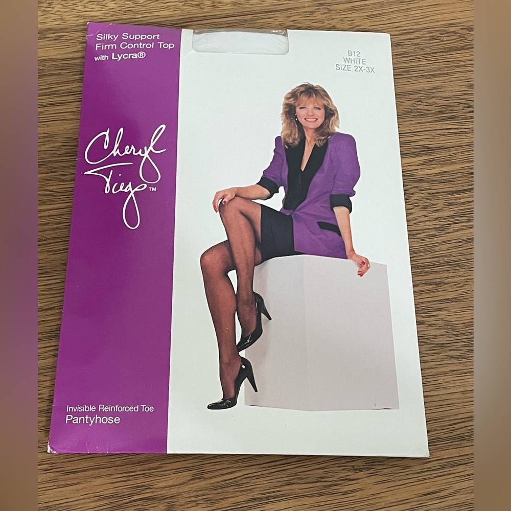 Vintage Cheryl Tiegs Pantyhose 2X-3X White Control Top Lycra NWT